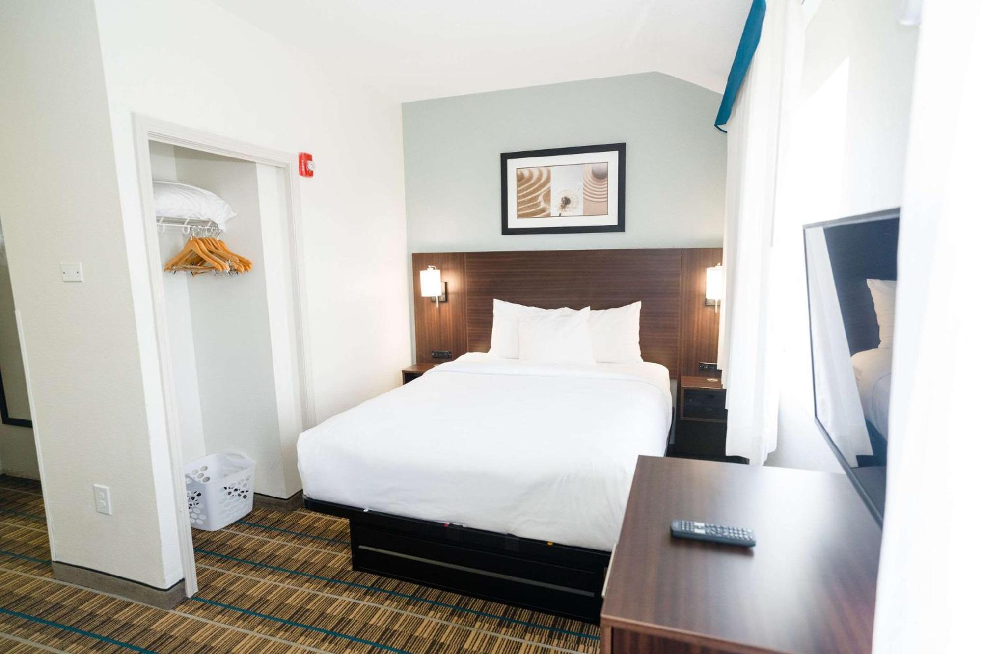 אלקואה Mainstay Suites Knoxville Airport מראה חיצוני תמונה